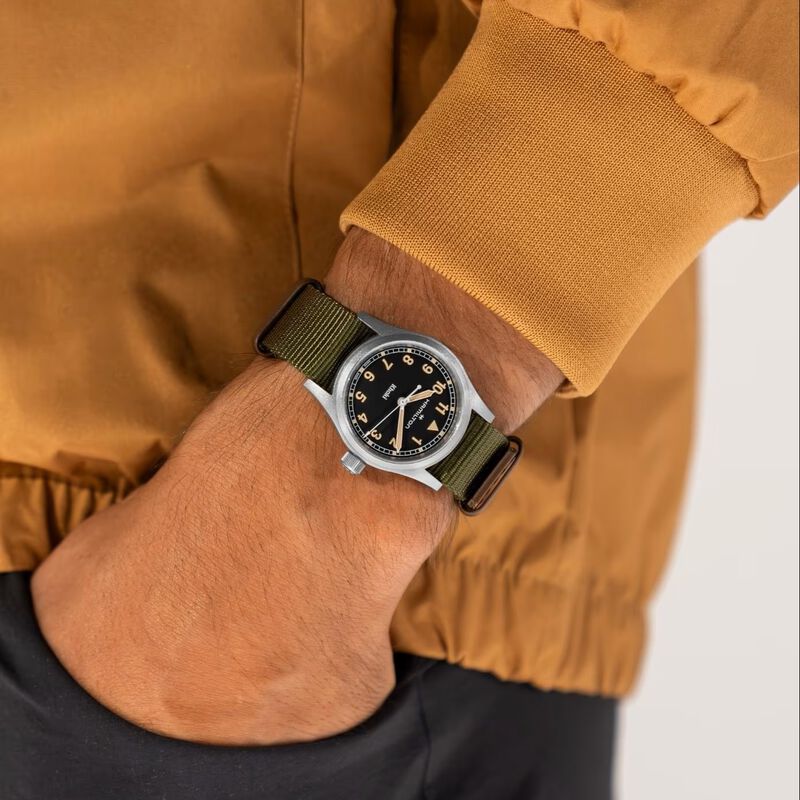 Hamilton Khaki Field Quartz Watch Black Dial, 33mm image number 5